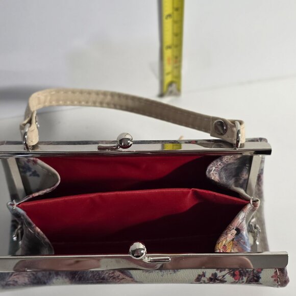 Vintage Asian Inspired Small Purse and Hand Clutch Wallet - Picture 4 of 7